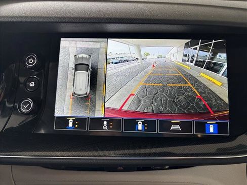 Used 2022 Buick Envision Essence w/ Technology Package I AWD/4WD image 14