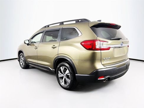 Used 2024 Subaru Ascent Premium w/ Convenience Package AWD/4WD image 9