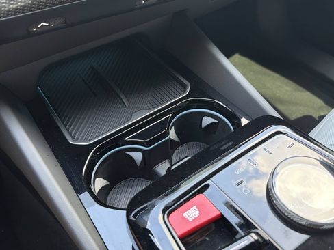 Used 2025 BMW M5 w/ Carbon Package AWD/4WD image 36