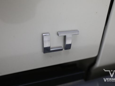 Used 2015 Chevrolet Silverado 1500 LT w/ Texas Edition, 1LT Trim RWD image 12