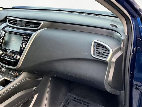 Used 2021 Nissan Murano S image 18