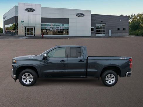 Used 2021 Chevrolet Silverado 1500 LT w/ LPO, Dark Essentials Package image 7
