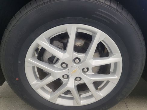 Used 2024 Chevrolet Equinox LT AWD/4WD image 31
