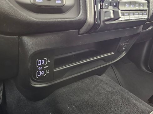 New 2026 RAM 3500 Tradesman AWD/4WD image 31