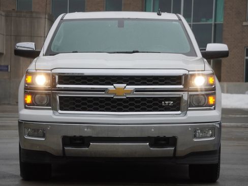 Used 2014 Chevrolet Silverado 1500 LTZ w/ LTZ Plus Package AWD/4WD image 18