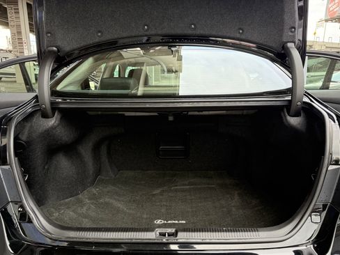 Used 2011 Lexus ES 350 image 17