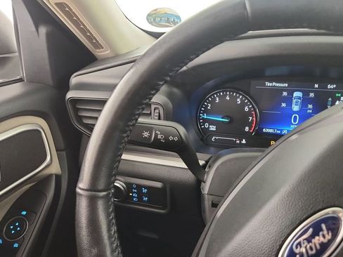 Used 2020 Ford Explorer XLT w/ Comfort Package AWD/4WD image 20