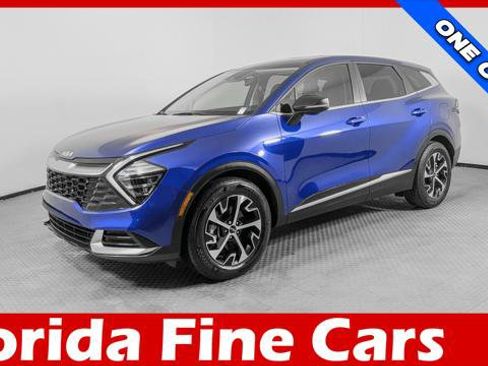 Used 2024 Kia Sportage EX FWD image 1