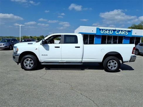 Used 2024 RAM 3500 Big Horn image 3