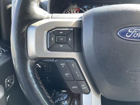 Used 2020 Ford F150 Platinum w/ Equipment Group 701A Luxury image 15