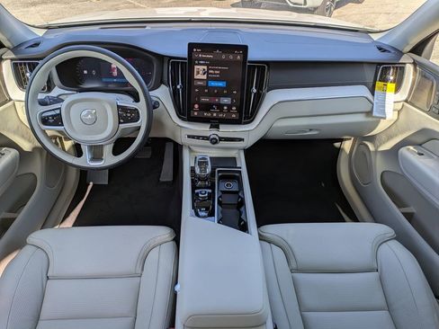 New 2026 Volvo XC60 T8 Ultra w/ Protection Package Premier AWD/4WD image 7