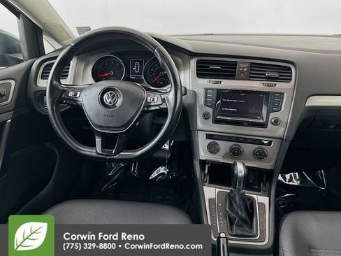 Used 2015 Volkswagen Golf S FWD image 20