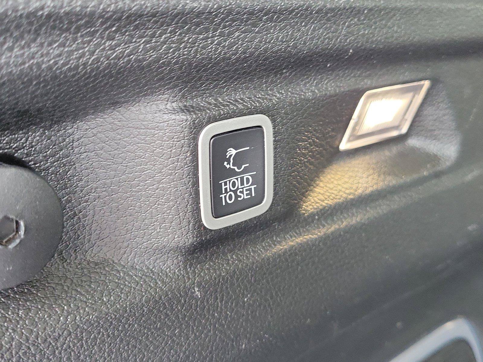 Used 2021 Jeep Grand Cherokee L Limited AWD/4WD image 8