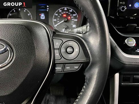 Used 2023 Toyota Corolla Cross LE w/ Moonroof Package image 25