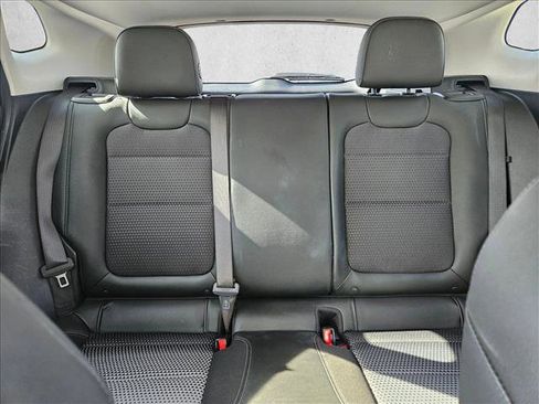 Used 2025 Chevrolet Trax LT image 19