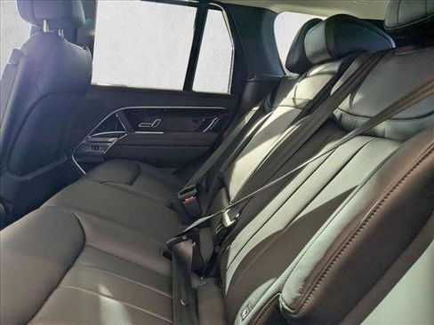 New 2025 Land Rover Range Rover SE image 16