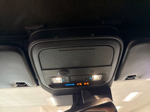 Used 2023 Ford Bronco Outer Banks AWD/4WD image 15