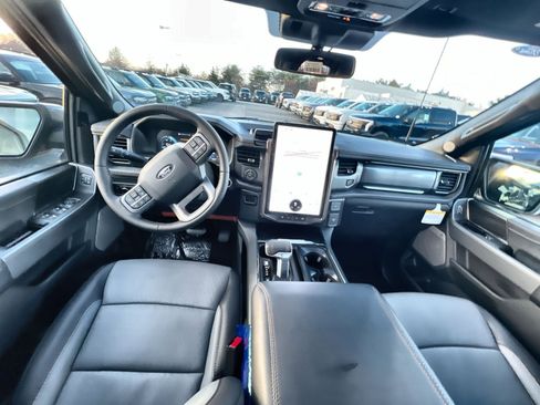 New 2025 Ford F150 Lightning Lariat image 23