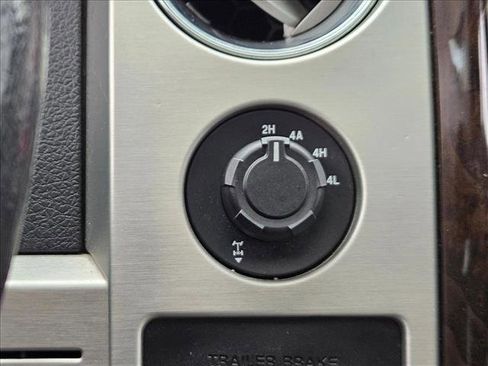 Used 2013 Ford F150 Platinum AWD/4WD image 19