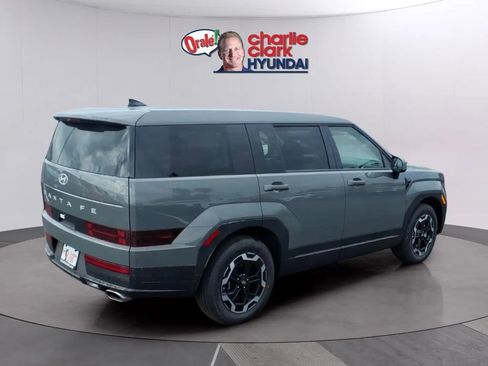 New 2026 Hyundai Santa Fe SE image 5