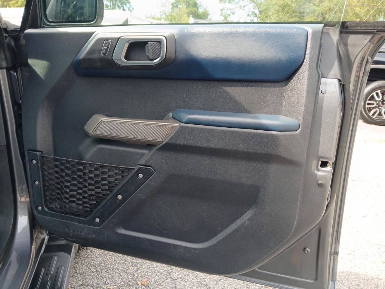Used 2023 Ford Bronco Outer Banks AWD/4WD image 15
