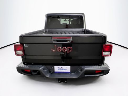 Used 2022 Jeep Gladiator Sport AWD/4WD image 6