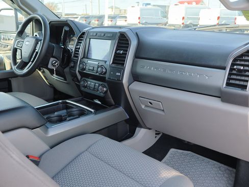 Used 2020 Ford F250 XLT w/ XLT Premium Package image 36