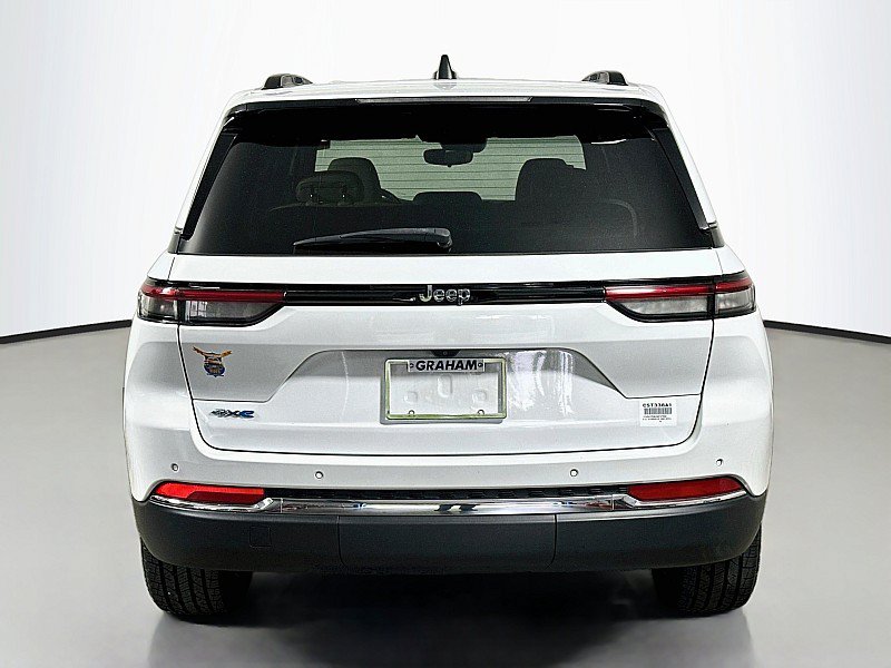 Used 2022 Jeep Grand Cherokee Limited 4xe AWD/4WD image 6