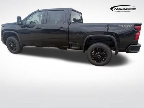 New 2026 Chevrolet Silverado 2500 Custom w/ Custom Value Package AWD/4WD image 7