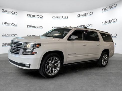 Used 2018 Chevrolet Suburban Premier AWD/4WD image 3