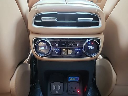 Used 2023 Genesis GV80 3.5T AWD/4WD image 21