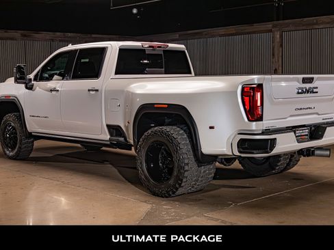 Used 2021 GMC Sierra 3500 Denali w/ Denali Ultimate Package AWD/4WD image 6