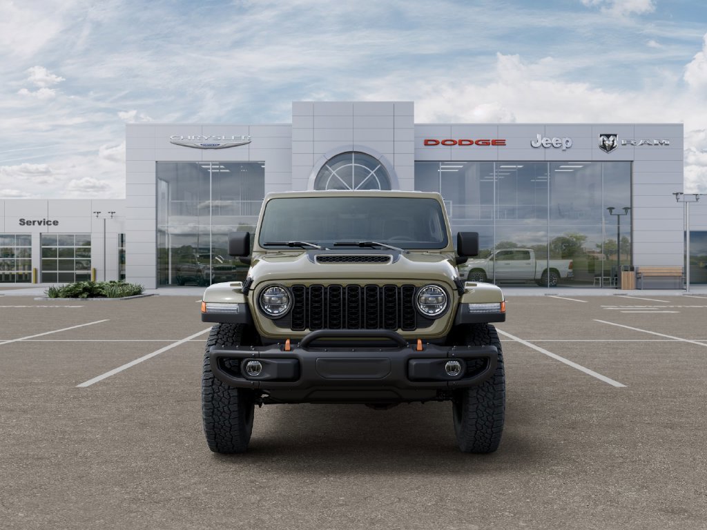 New 2026 Jeep Gladiator Mojave w/ Steel Bumper Group AWD/4WD image 6