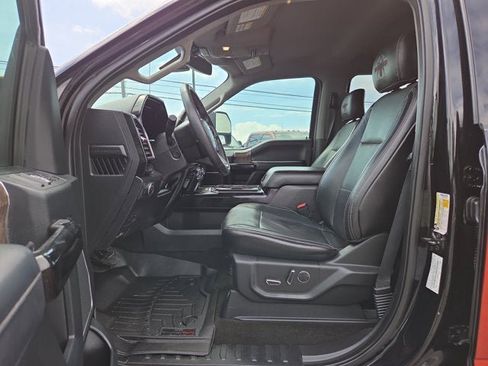 Used 2018 Ford F250 Lariat w/ Lariat Ultimate Package AWD/4WD image 10
