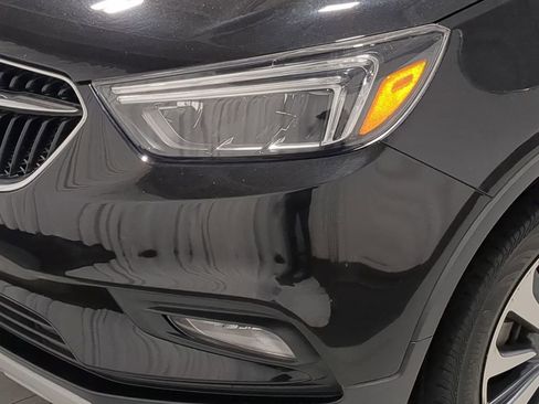 Used 2019 Buick Encore Essence image 14