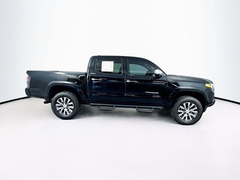 Used 2023 Toyota Tacoma Limited AWD/4WD image 11