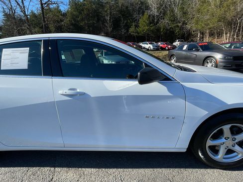 Used 2016 Chevrolet Malibu LS image 11