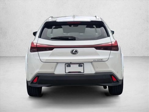 Used 2025 Lexus UX 300h FWD w/ Accessory Package (Z1) image 6