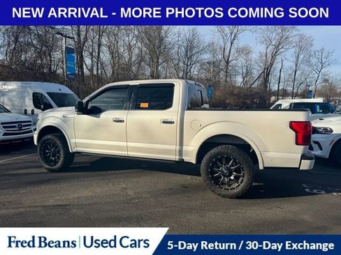 Used 2018 Ford F150 Platinum w/ Equipment Group 701A Luxury image 4
