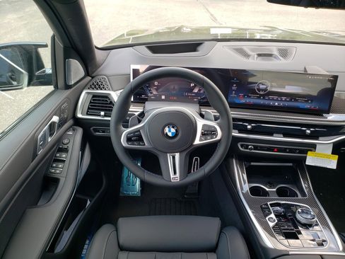 New 2027 BMW X7 M60i AWD/4WD image 16