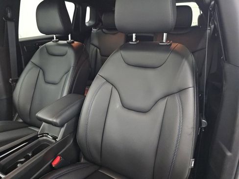 New 2026 Jeep Compass Limited image 23