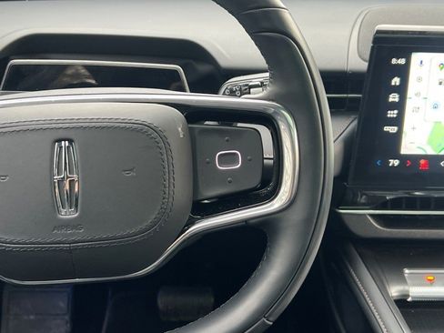 Certified 2025 Lincoln Nautilus Premier w/ Equipment Group 102A image 28