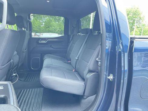 Certified 2023 Chevrolet Silverado 1500 LT AWD/4WD image 23