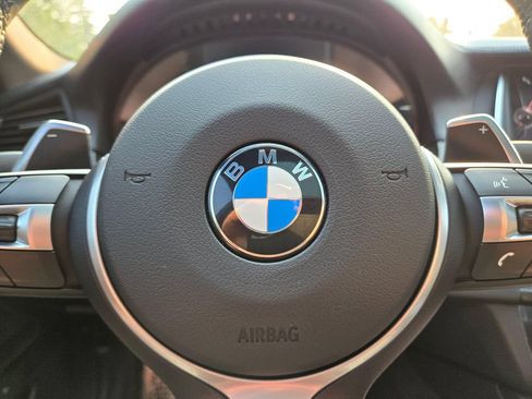 Used 2015 BMW 550i xDrive Sedan AWD/4WD image 24