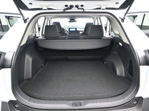 Used 2025 Toyota RAV4 LE image 12