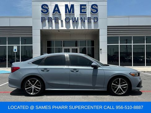 Used 2023 Honda Civic Touring image 2
