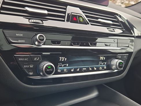 Used 2023 BMW M5 w/ Competition Package image 17