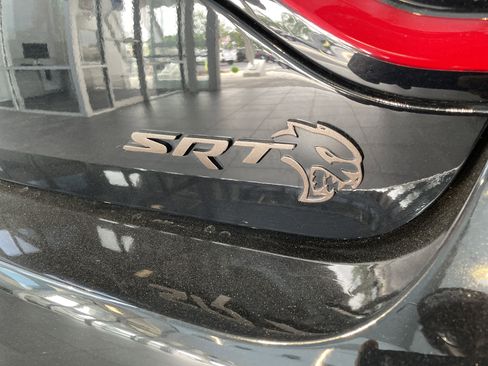 Used 2022 Dodge Charger SRT Hellcat w/ Carbon/Suede Interior Package RWD image 10