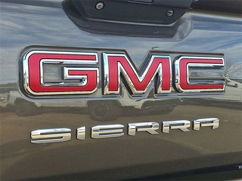 Used 2019 GMC Sierra 1500 Elevation w/ Elevation Value Package image 30