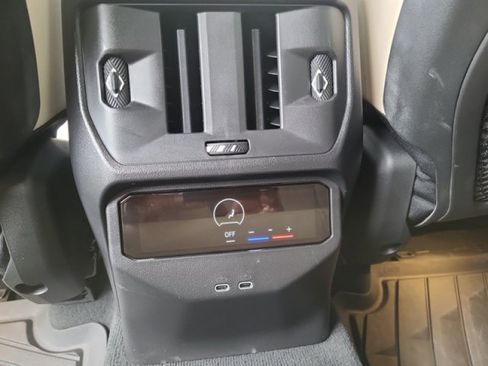Used 2025 BMW X3 xDrive30i w/ Premium Package AWD/4WD image 33